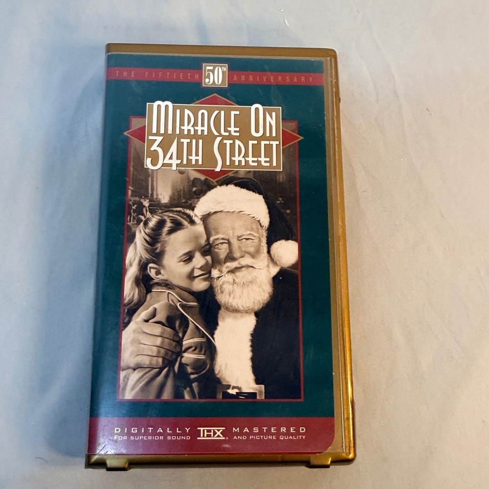 Miracle On 34th Street VHS 50th Anniversary Edition 1947 Movie THX Mastered Gold
